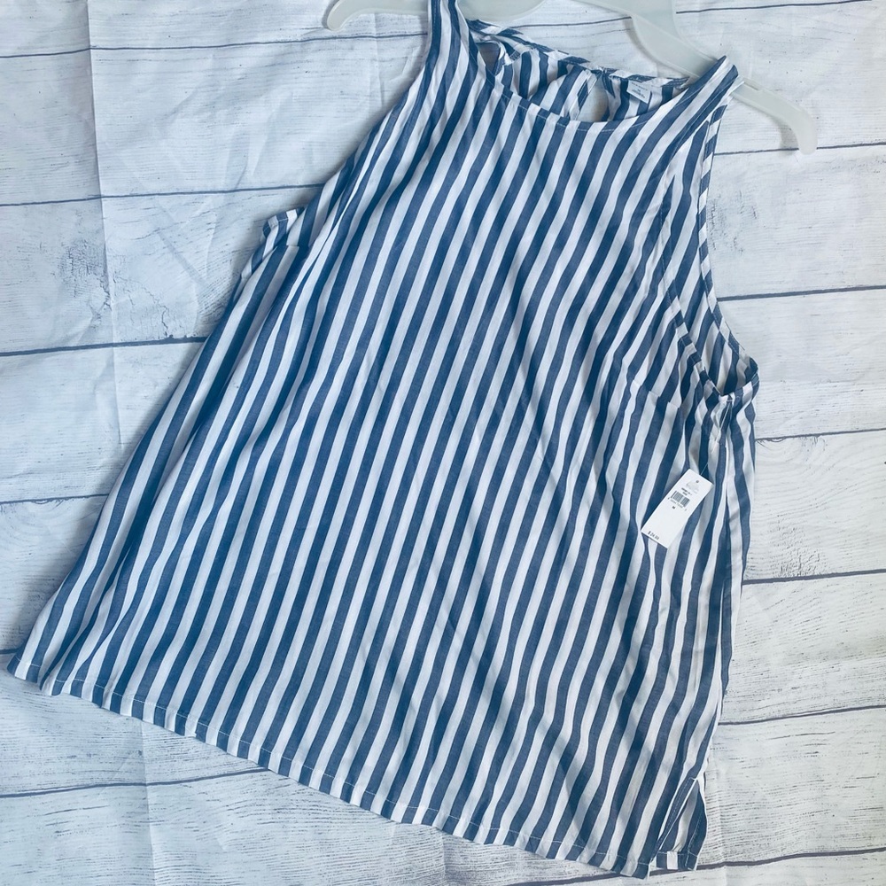 Old navy pinstripe tank NWT